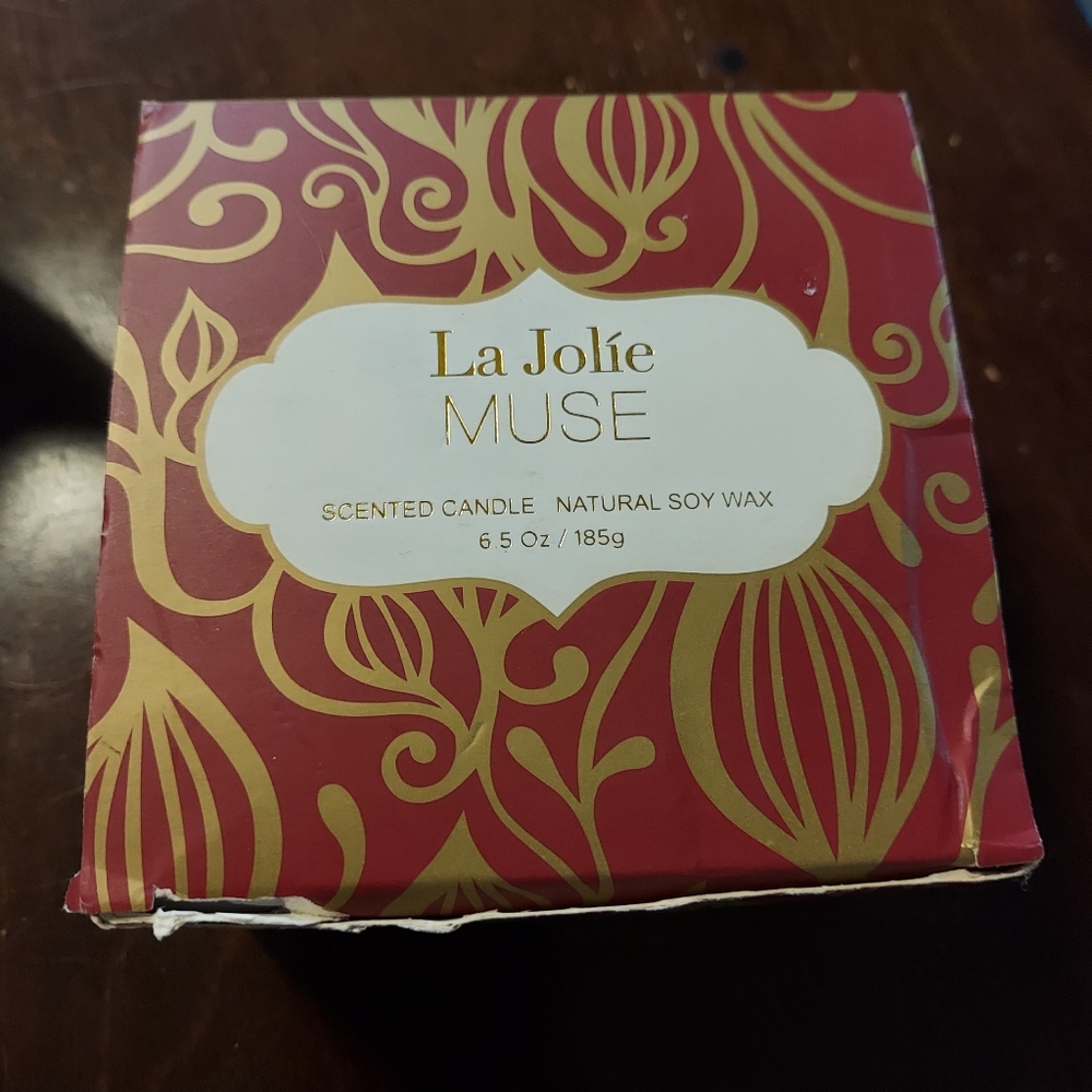 La Jolie muse cinnamon pumpkin candle new in box